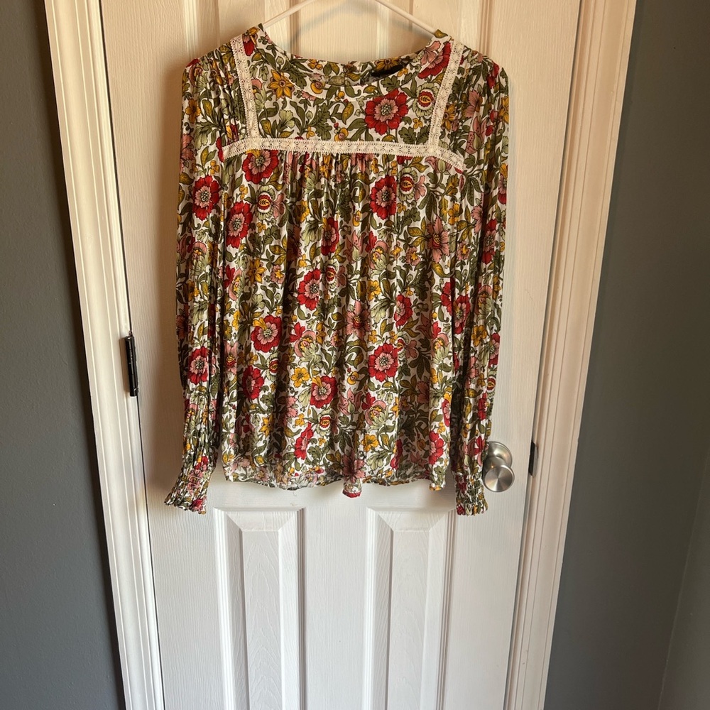 Jane and Delancey Multicolor Floral Blouse